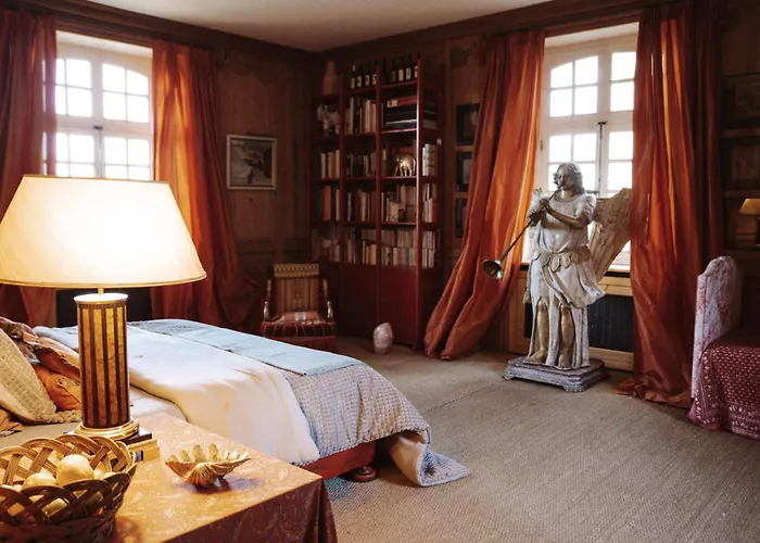 Magnifique Chateau D'hemevez Au Coeur De La Presqu'ile Du Cotentin *